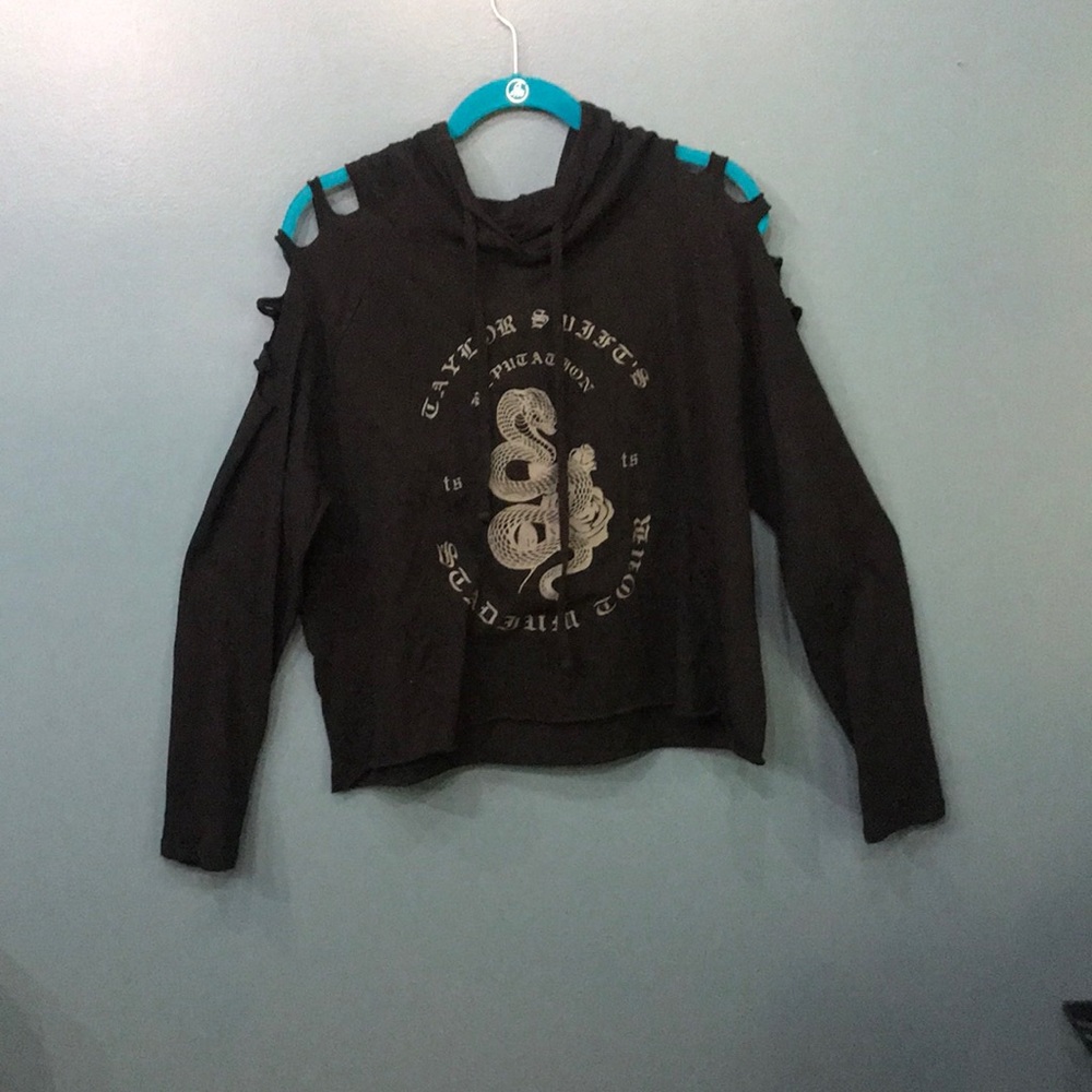 Taylor Swift Reputation Tour Top